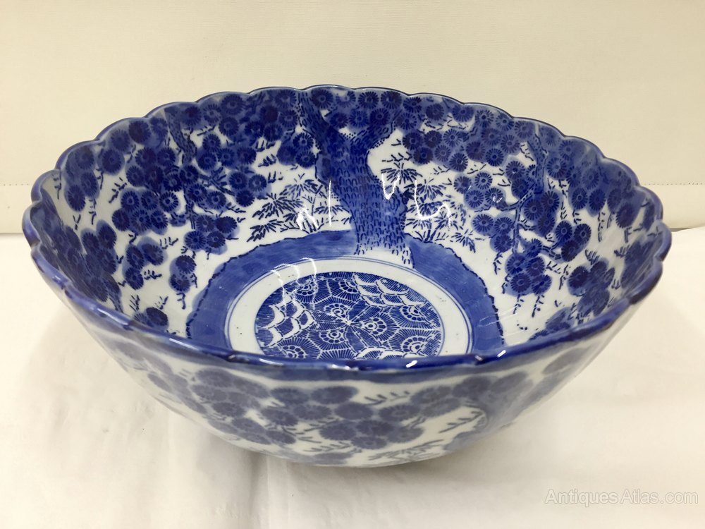 Antiques Atlas Antique Oriental Blue And White Porcelain Bowl