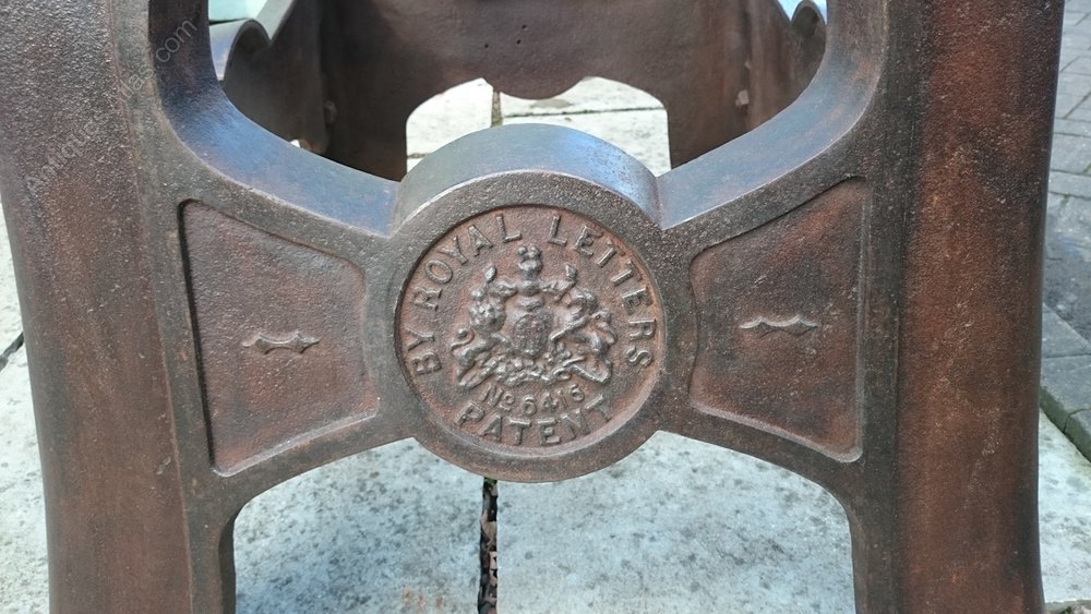 Vintage Cast Iron Base Table Antiques Atlas