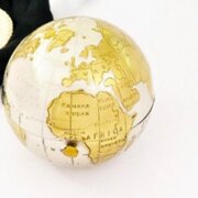 Rare Vintage World Globe Powder Compact