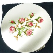 Vintage Unused Silver Plated Stratton Compact