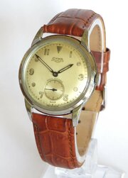 Gents 1950s Cyma Triplex Wrist Watch