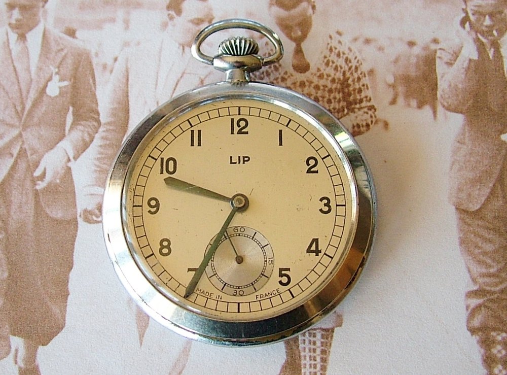 Antiques Atlas Vintage 1940s Lip Stem Winding Pocket Watch