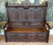 Settle Country Oak Intricate Carving 1725 