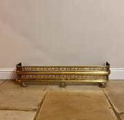 Quality Antique Edwardian Brass Fire Fender 