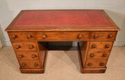Mid 19th Century Mahogany Pedestal Desk