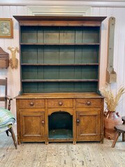Outstanding Welsh Dog Kennel Dresser C1840