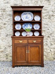 Small Late Victorian Welsh Oak Dresser