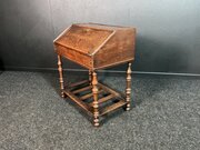 Early Oak Bureau 