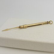 Vintage 9ct Yellow Gold Retractable Toothpick