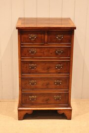 Small Slim Burr Yew Chest Of Drawers 