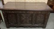1600s coffer