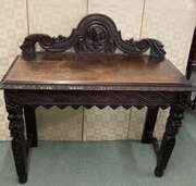 1900 Hall Table