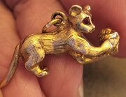 9ct Gold Cat Kitten Charm. 5.5g.1965.