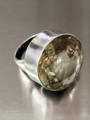 A Huge Silver  25 Ct Citrine Statement RingR12