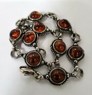 Silver & Amber Bracelet. 20 Cm.