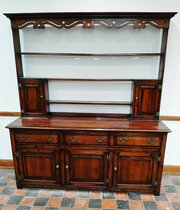 Eric Bates  Sons Norwich Bespoke Dresser