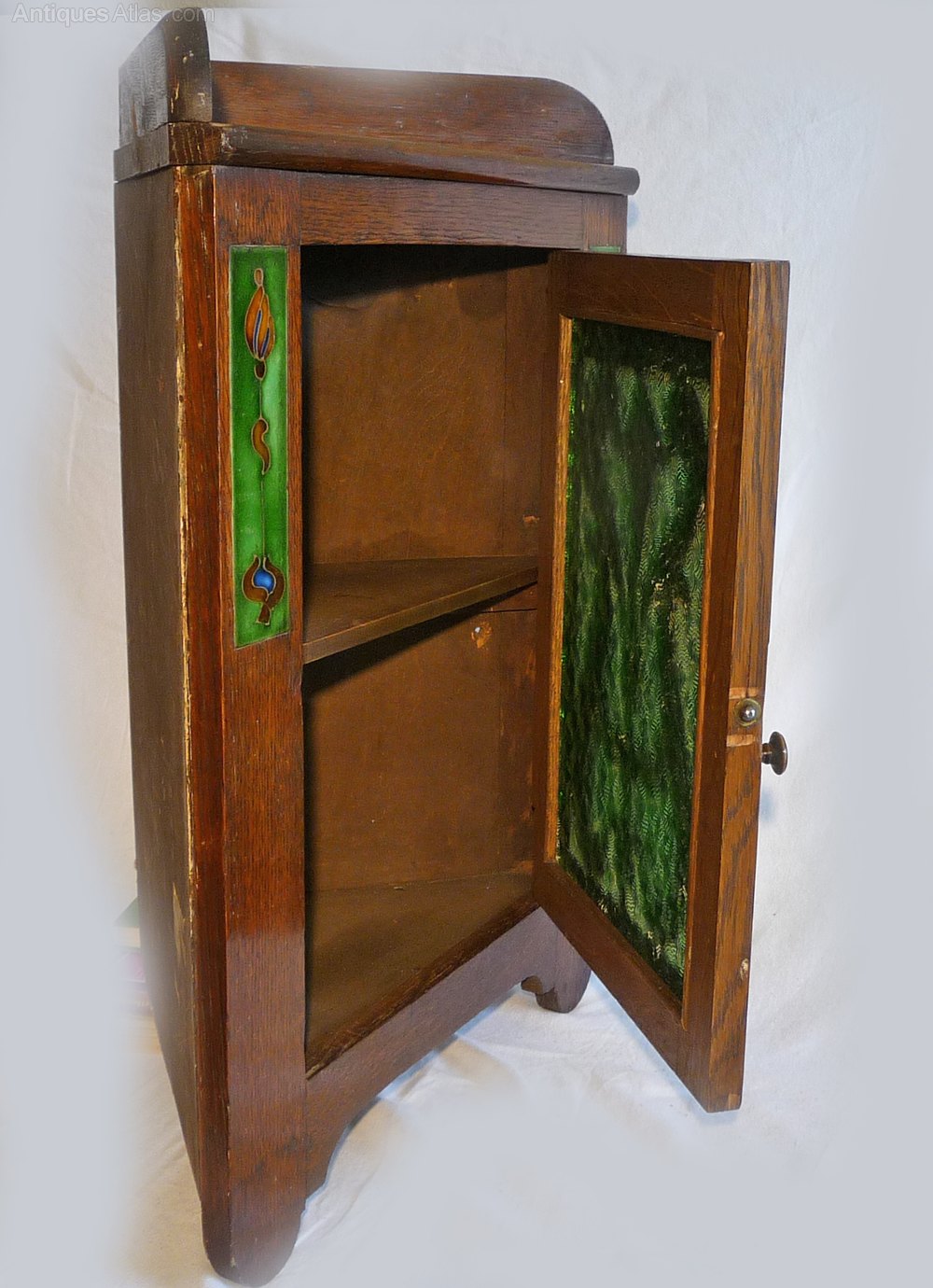 Arts & Crafts Corner Cupboard Antiques Atlas