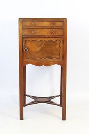 Georgian Mahogany Bedside Cupboard