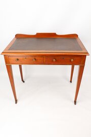 Small Edwardian Mahogany Desk / Writing Table