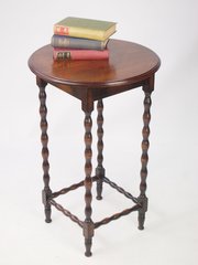 Small Edwardian Oak Side Table Or Lamp Table