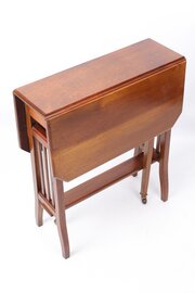 Small Edwardian Walnut Sutherland Table