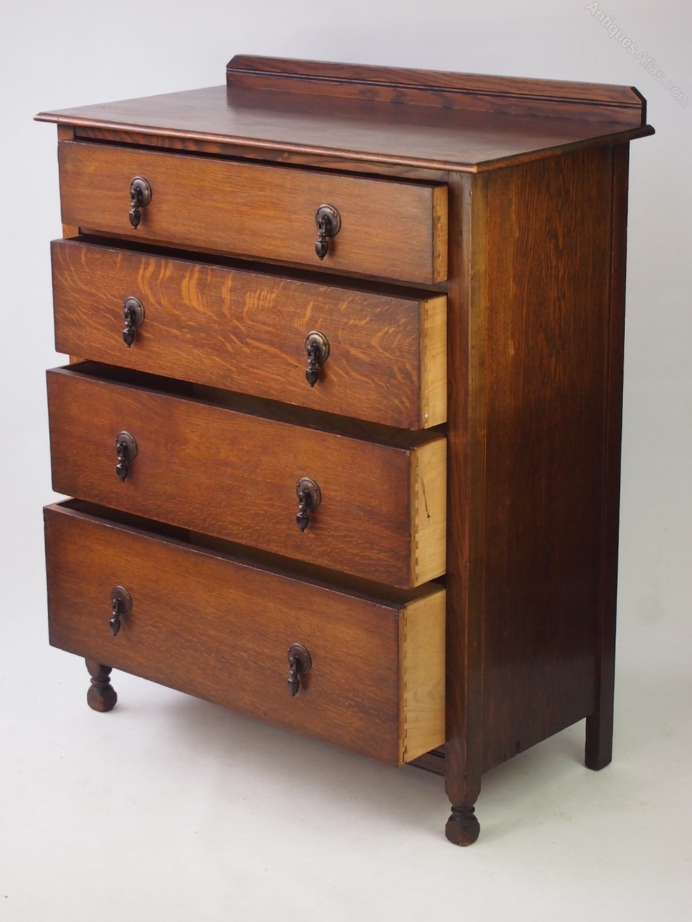 Tall Vintage Oak Chest Of Drawers - Antiques Atlas