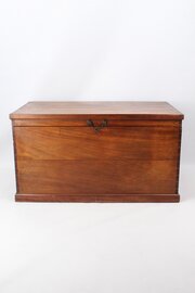 Victorian Mahogany Chest / Coffee Table