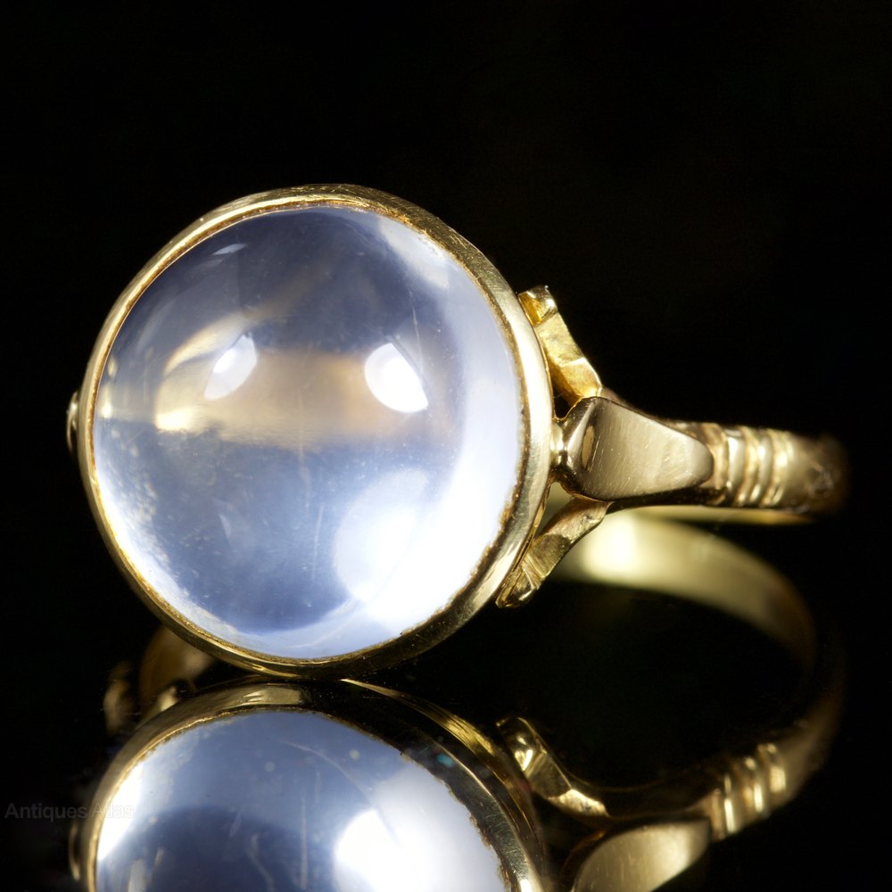 white moonstone jewelry