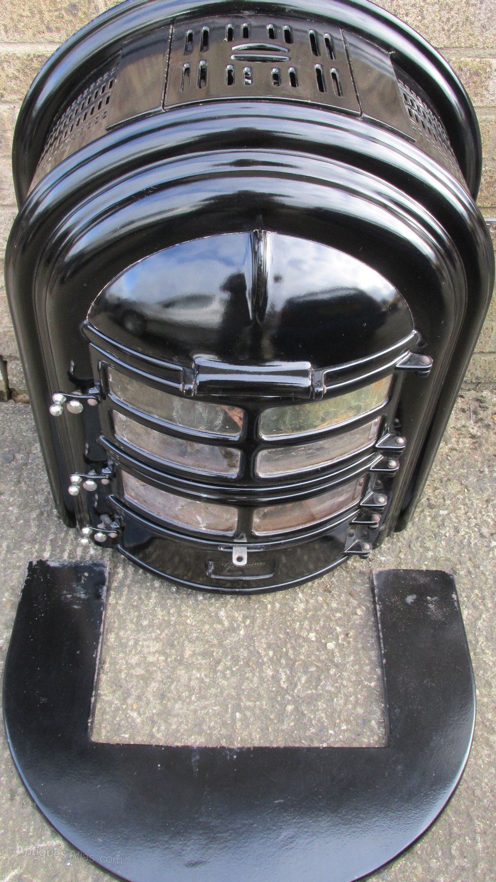 Antiques Atlas Enamelled Cast Iron Heating Stove