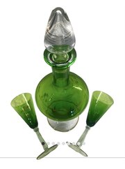 Art Deco Emerald Green Decanter And Glasses