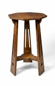 Classic arts and crafts side table in oak