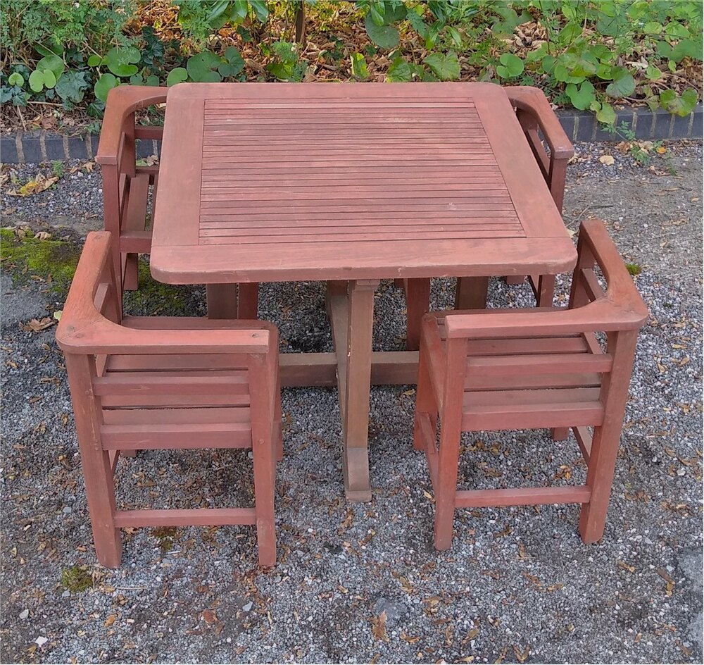 Antiques Atlas Garden Table And Chairs As Retailed By Heals