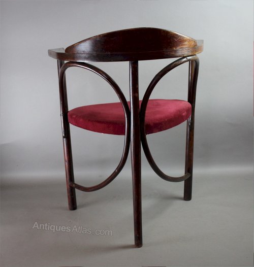 Thonet Bentwood Armchair N. 81 C1905 as342a1928 / thonet chair 81