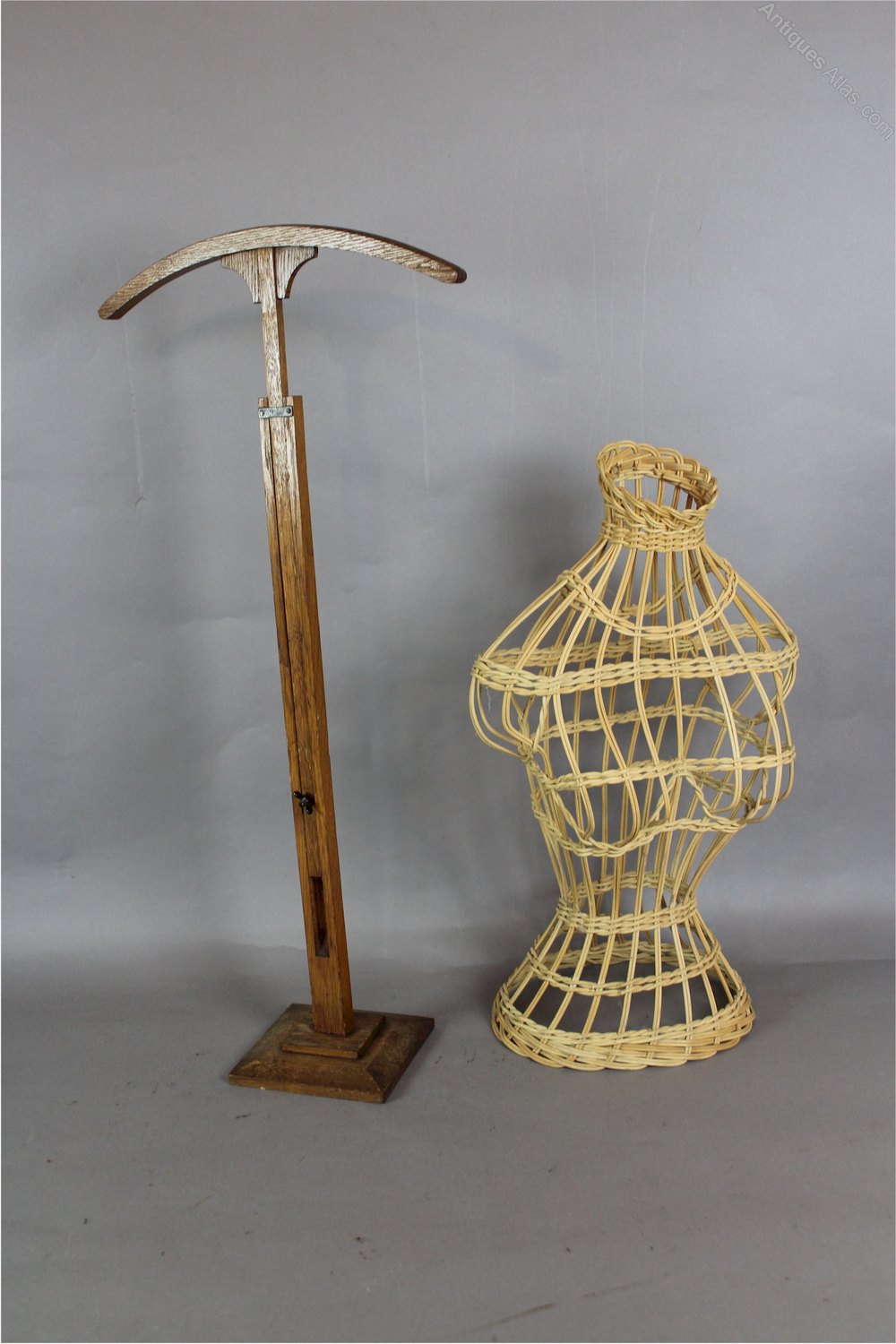 Vintage Edwardian Wooden Shop Shirt Display Stand as342a1319