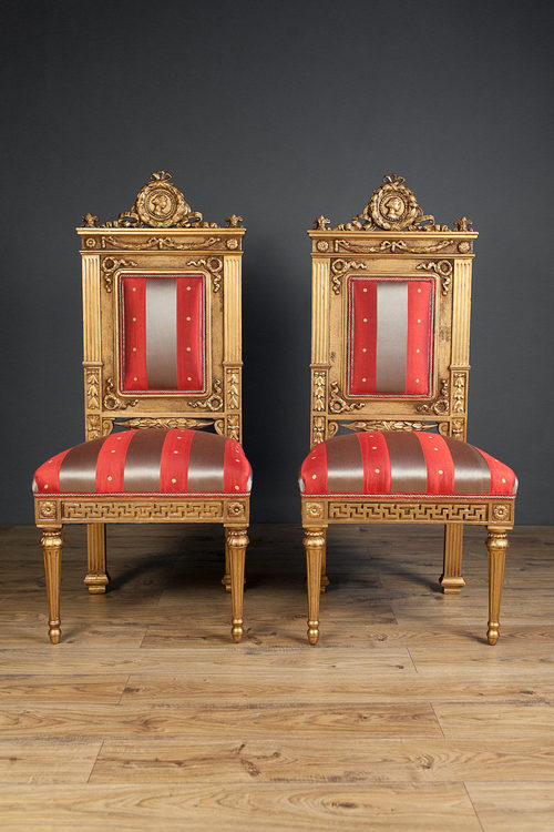 Pair Of French Carved Giltwood Salon Chairs - Antiques Atlas