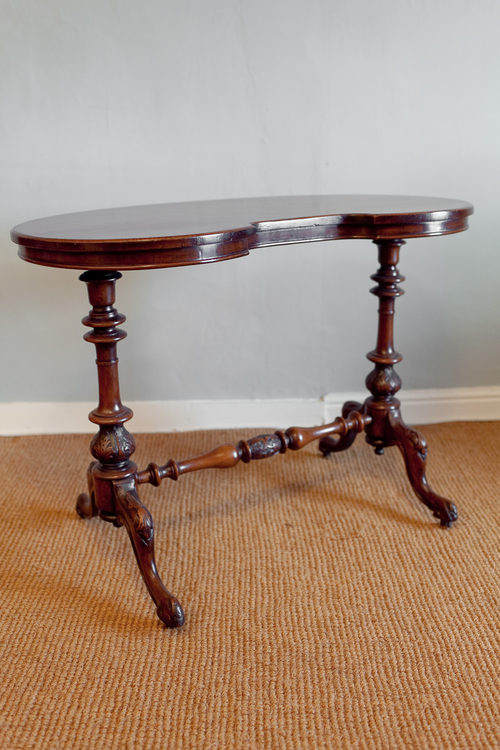 Victorian Walnut Kidney Shaped Table Antiques Atlas