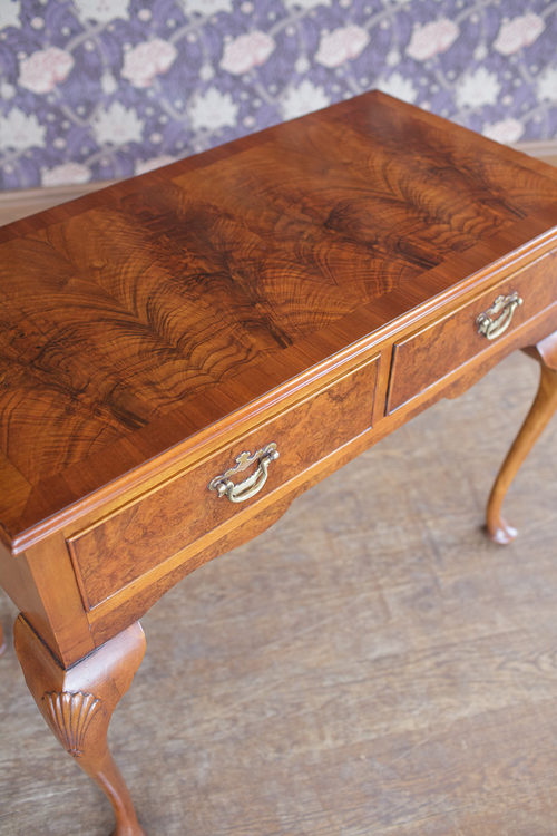 Walnut Side Table Antiques Atlas