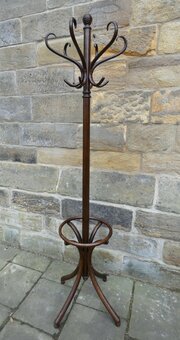Bentwood Revolving Hall Stand By Thonet