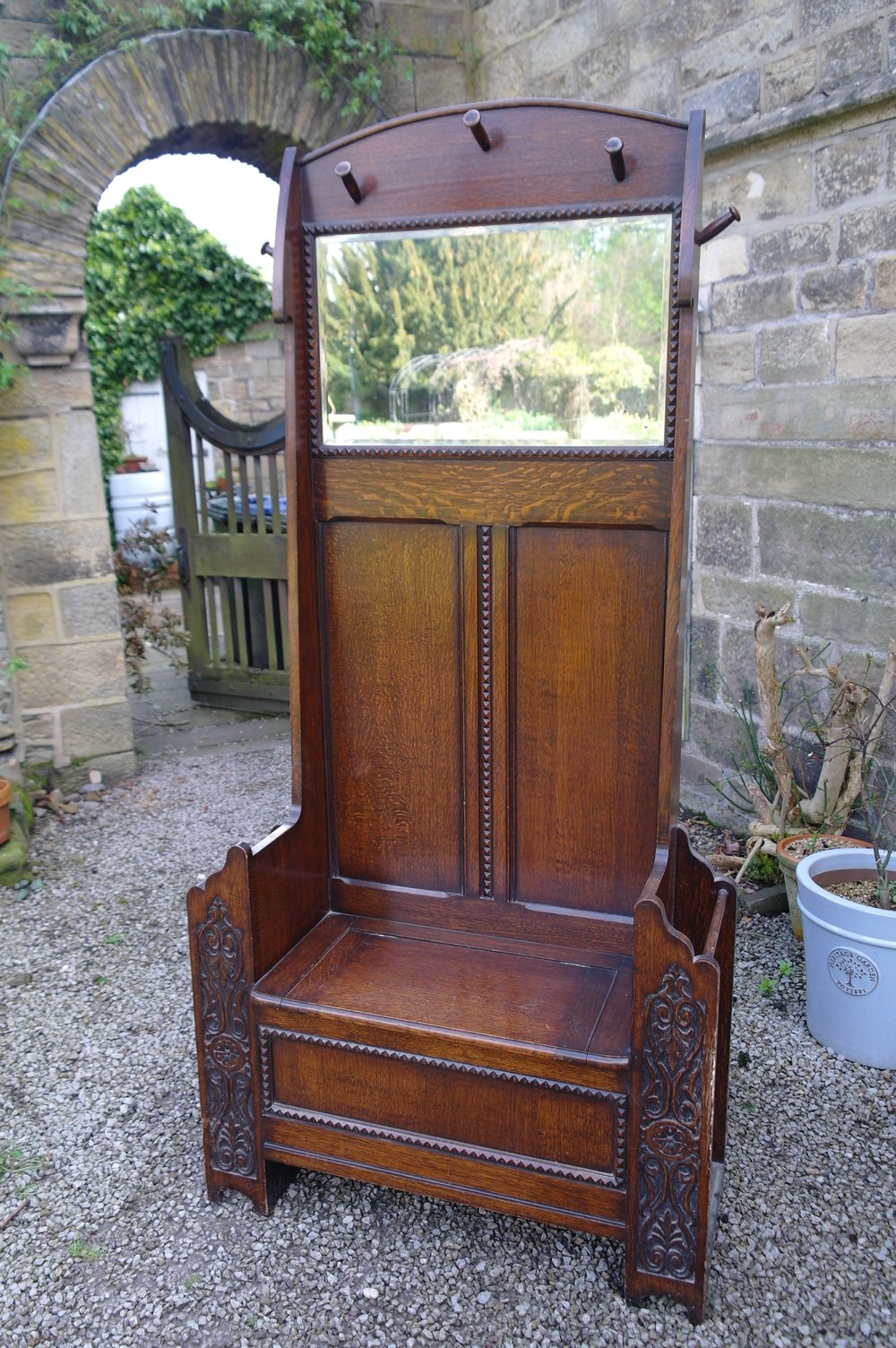 Carved Oak Hall Stand With Lift Up Seat Antiques Atlas