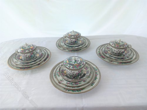 Lot De 4 Assiettes à Soupe MINTON 5185 INDIAN TREE – Porcelaine Anglaise, 25,2 Cm