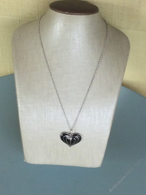 Antiques Atlas - David Andersen Enamel-Silver Black Heart Pendant