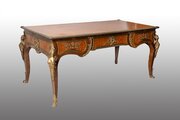 Kingwood Desk / Boureau Plat. France, 19th Century.