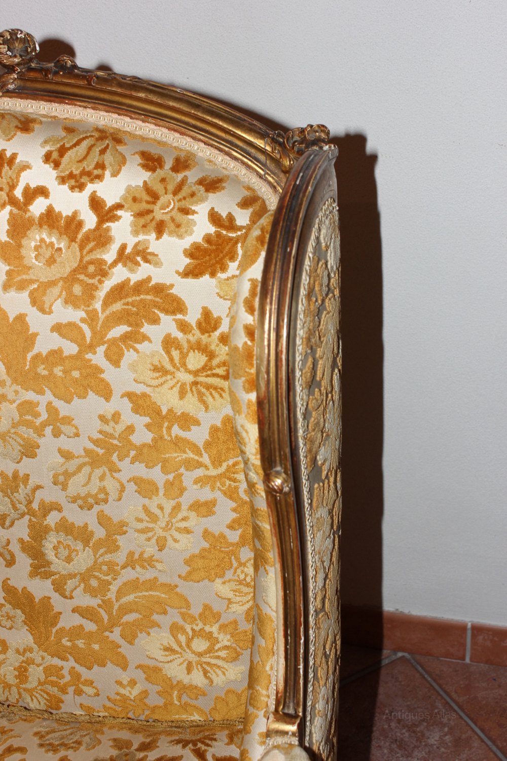 Pair Of 19th Century Giltwood And Carved Armchairs - Antiques Atlas