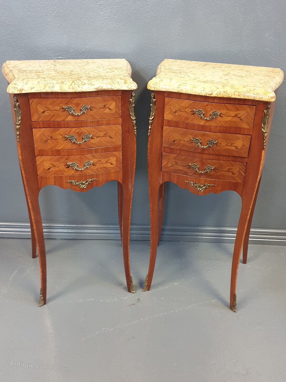 A Lovely Pair Of French Marble Top Bedside Chests Of Drawers Antiques