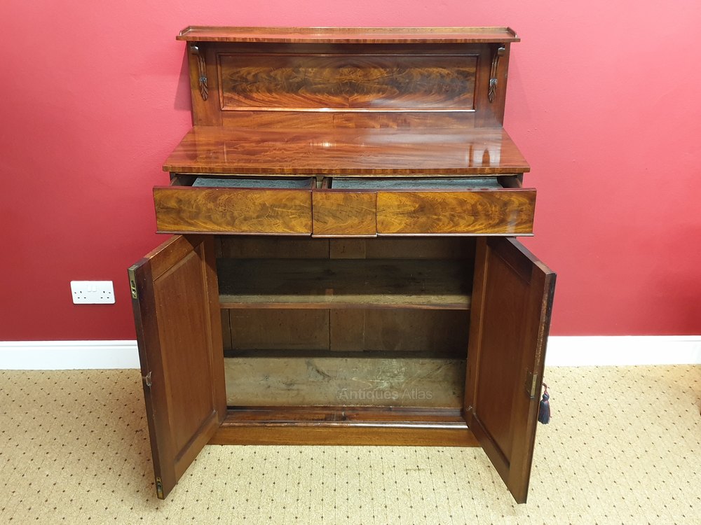 Victorian Mahogany Chiffonier - Antiques Atlas