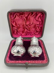 2 X Victorian Silver Pepper Shakers, London, 1892