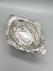 Art Nouveau Silver Bonbon Dish, London, 1894
