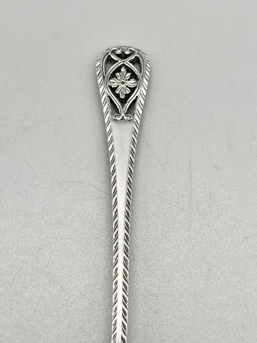 Antiques Atlas - Edwardian Silver Butter Knife, James Dixon
