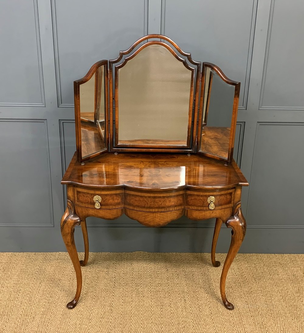 Queen Anne Style Burr Walnut Dressing Table Antiques Atlas