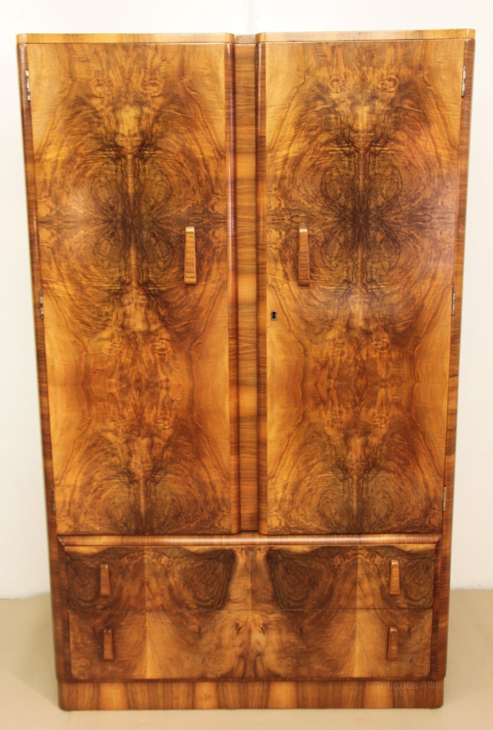 Stylish 3 Piece Art Deco Walnut Bedroom Suite as402a1199 Antiques Atlas